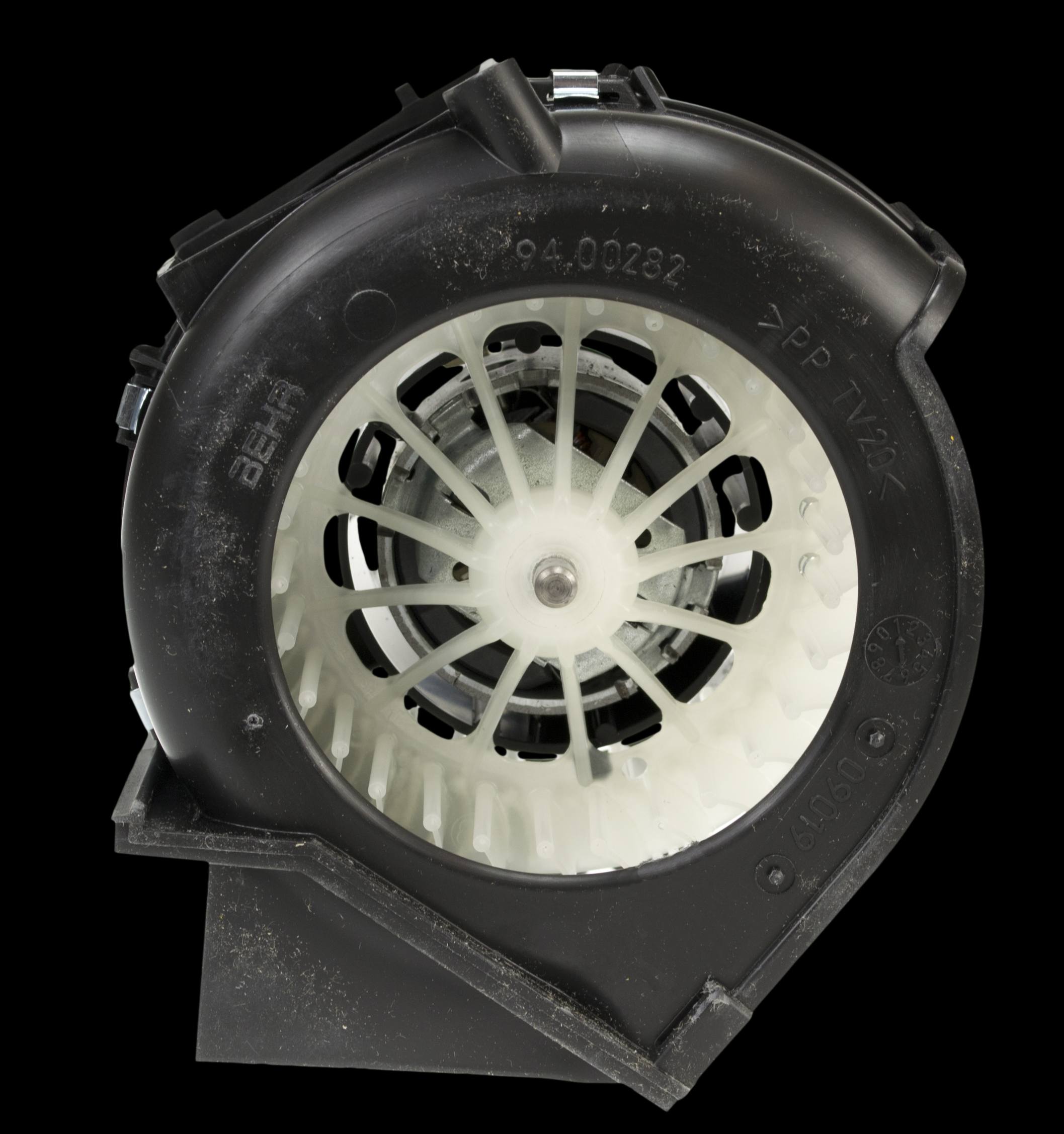 Mercedes Heater Fan Motor - Rear 2208203642 - Behr Premium 009159371